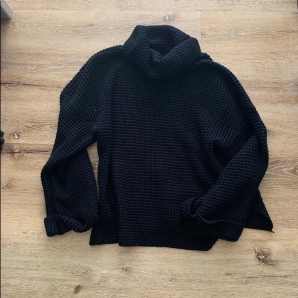 Chunky turtleneck oversized sweater